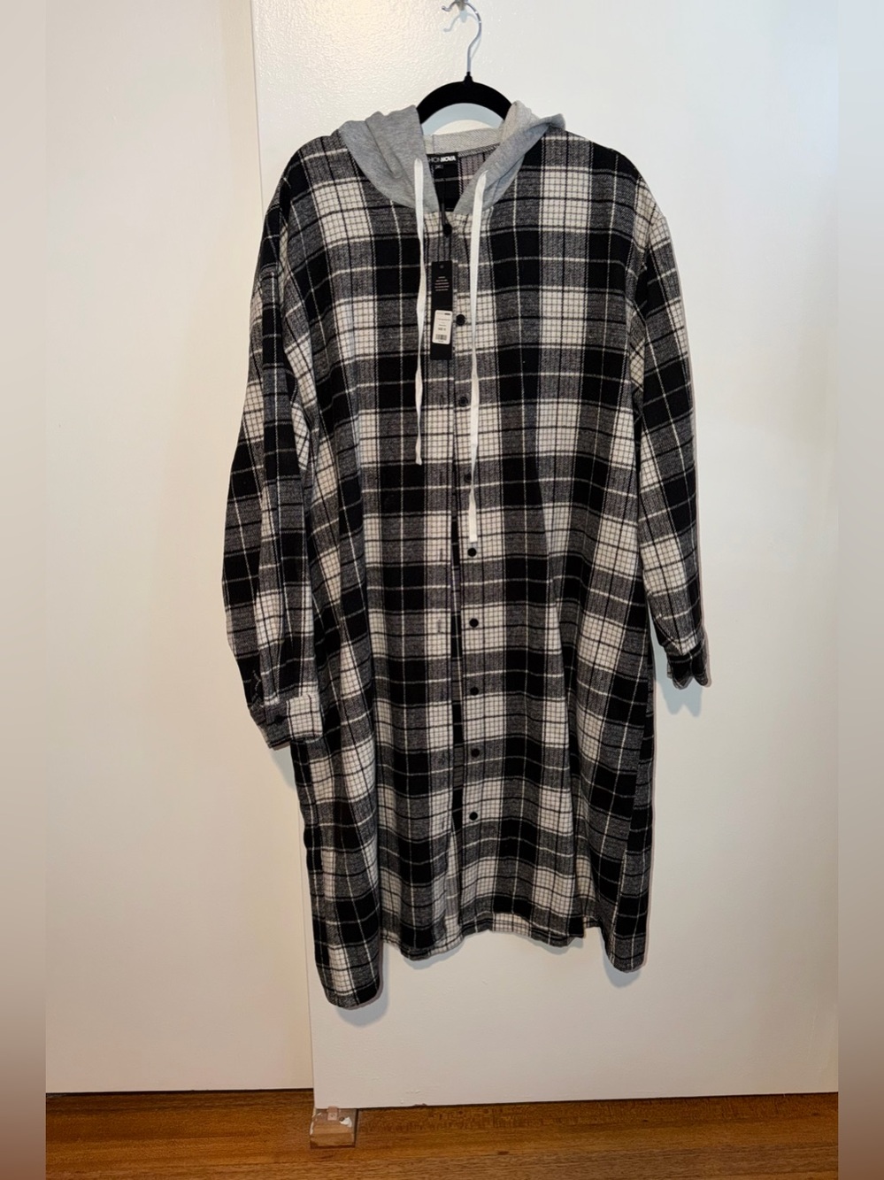 New Longline Plaid Hooded Button Up Shacket Shirt Jacket Size 1X - Picture 2 of 6